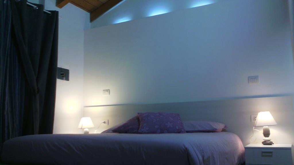Al Castello Bed And Breakfast Cornate d'Adda Екстер'єр фото